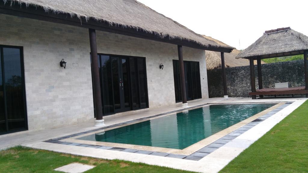 Royal Pool Villa Bali Nusa Dua  Room photo