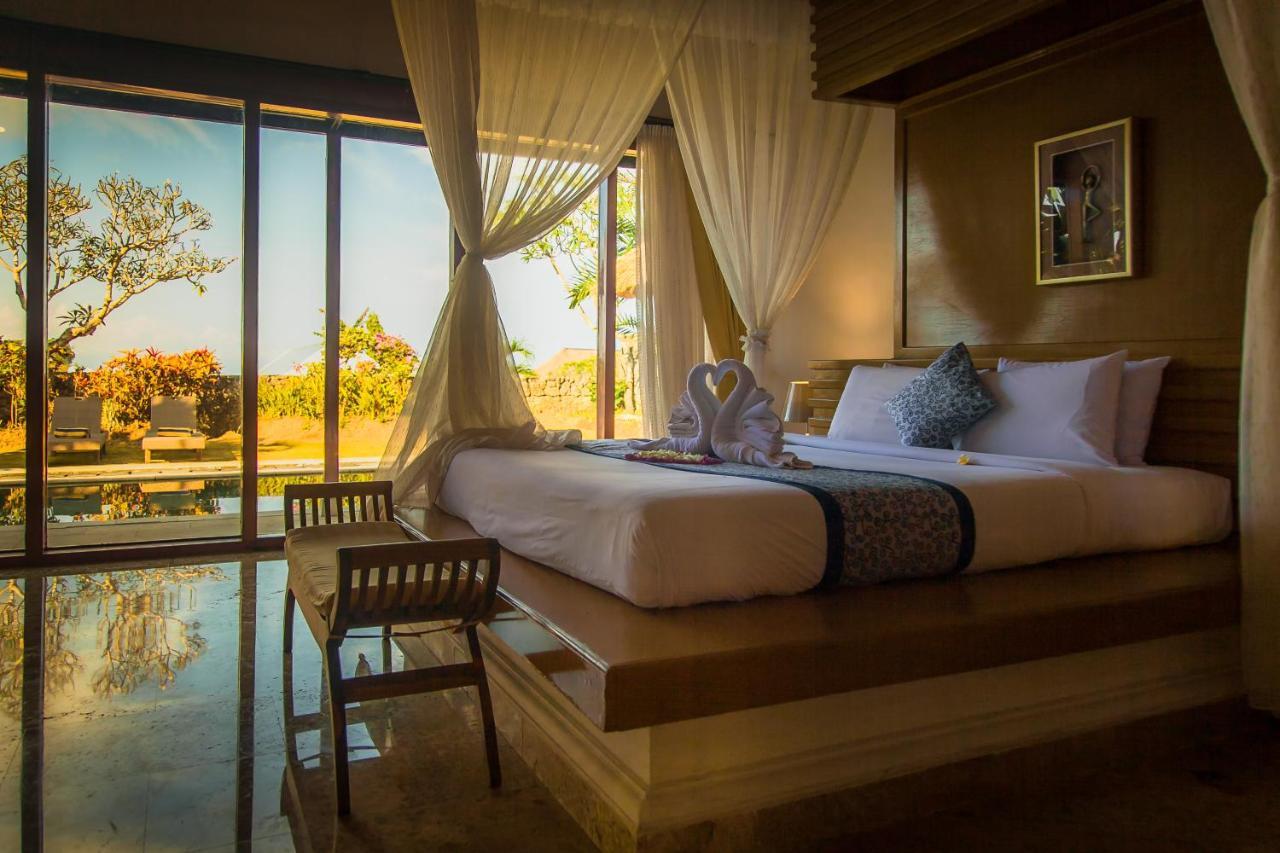 Royal Pool Villa Bali Nusa Dua  Exterior photo
